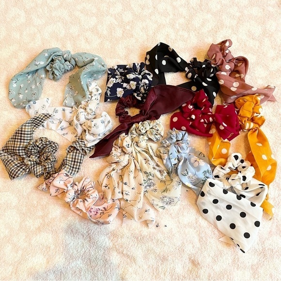 Bundle of 14 Floral Polka Dot Solid Plaid Scarf Hair Scrunchies - Picture 1 of 4